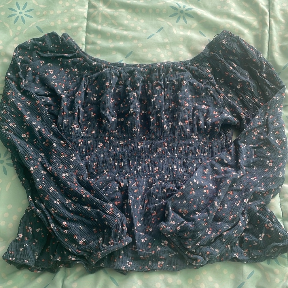 SO Full Sleeves Floral Fit and Flare Blouse (Size: M)